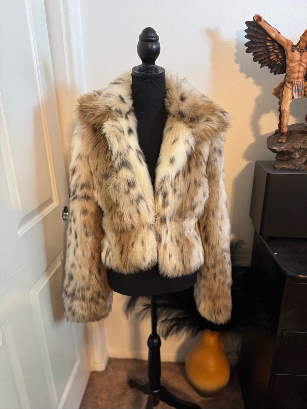 Dollhouse Tan Spotted Faux Fur Cropped Jacket